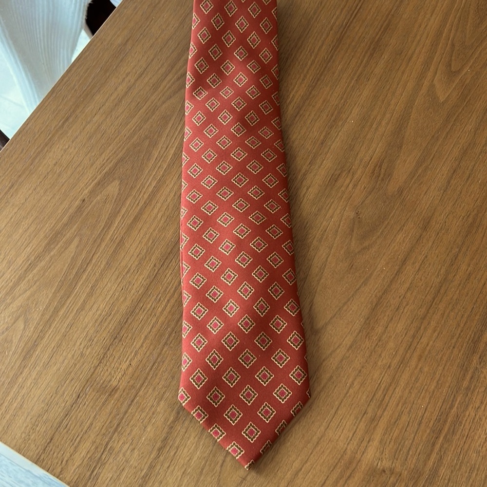 NWOT Barney’s hand made tie 100% silk